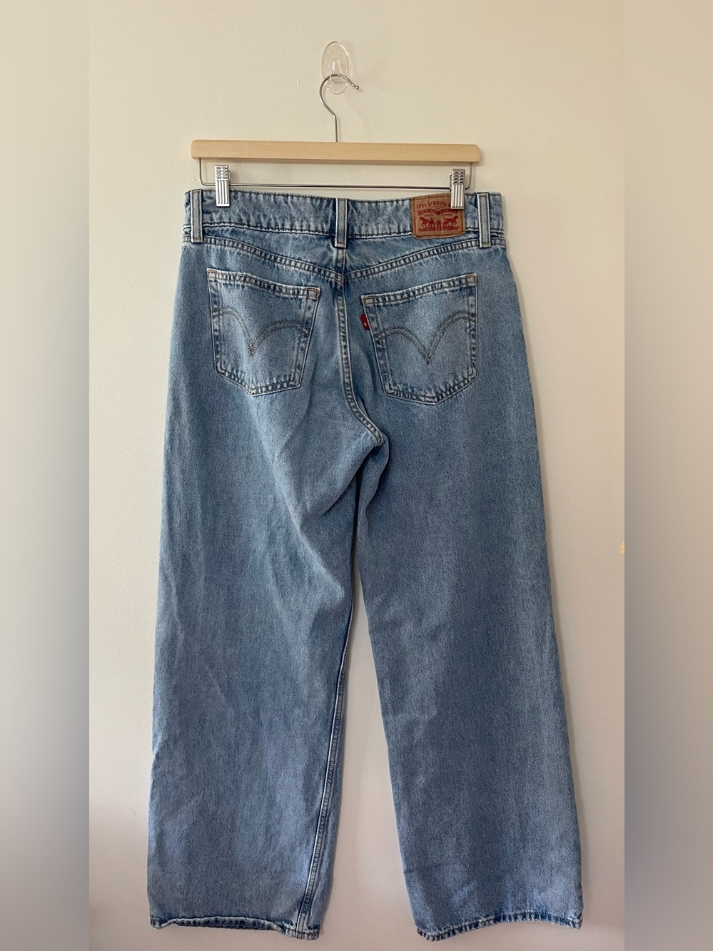 Levi’s Superlow Light Wash Relaxed Wide Leg Jeans Size 30 - Picture 3 of 7
